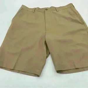 PGA Tour Men’s Khaki Shorts Size 36”x 10”